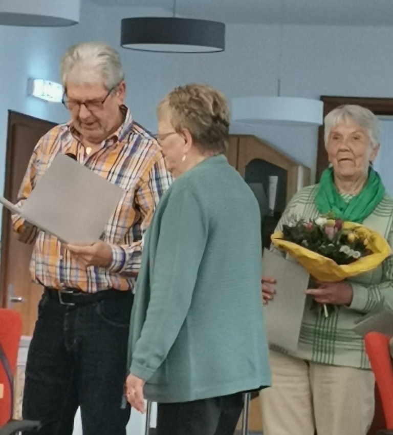 Ehrungen bei der AWO Jahreshauptversammlung des Ortsverein Mennighüffen