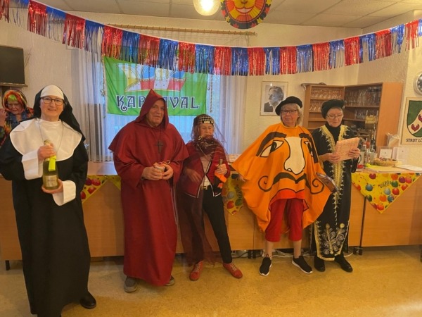 Karneval OV Gohfeld/Obernbeck mit 90 Teilnehmern an 28.02.2025