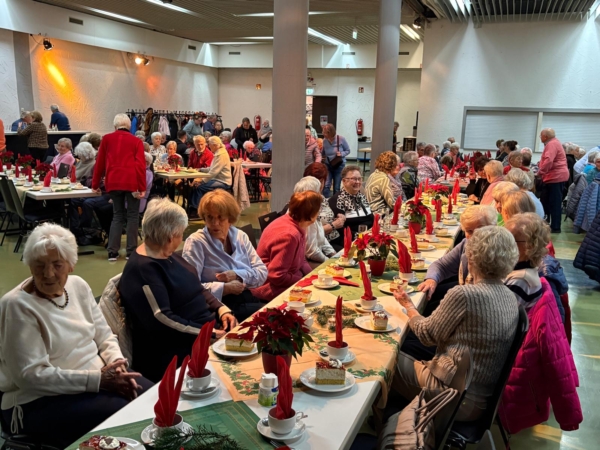 Seniorenweihnachtsfeier 2025 mit dem Shanty-Chor Binnenschiffer
