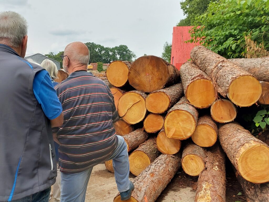Foto zum Beitrag „Besichtigung bei der Firma Schormann Holzbau in Löhne“, Bild 4